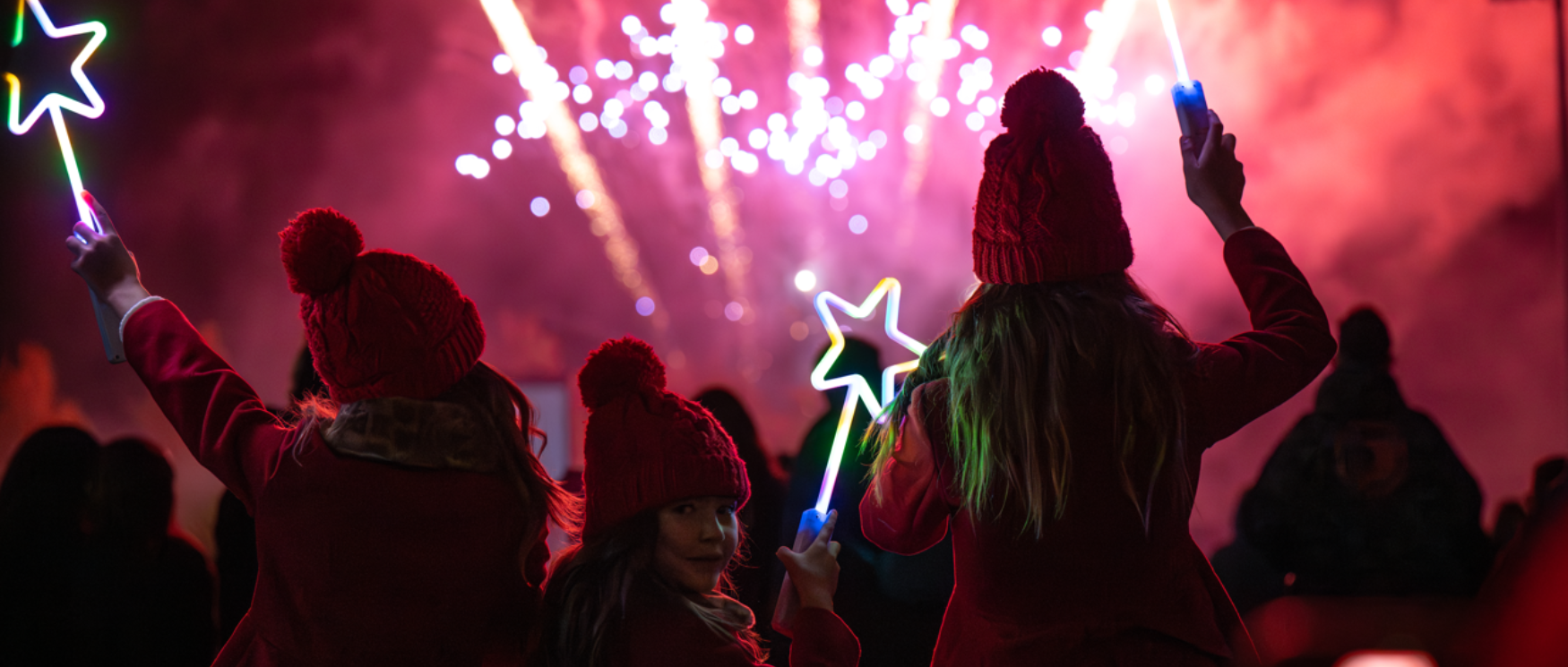 Children watch a display of fireworks at Utilita Bowl, Southampton Children watch a display of fireworks at Utilita Bowl, Southampton